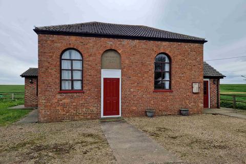 Studio, in Front Lane, £100,000