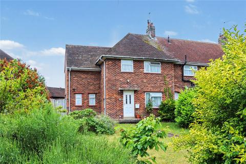 3 bed property, in Rigbourne Hill, £230,000