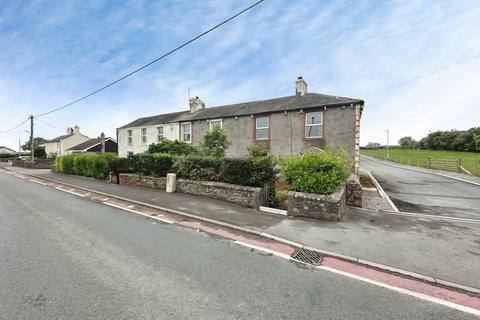 8 bed property, in Waverton, £380,000