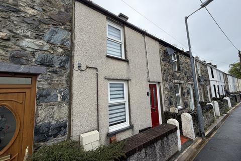 2 bed property, in Maenafon, £169,500
