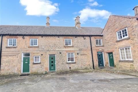 1 bed property, in Parkers Lane, £43,000