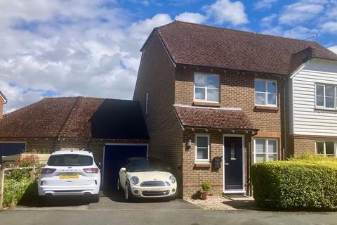 3 bed property, in West Gate, £490,000