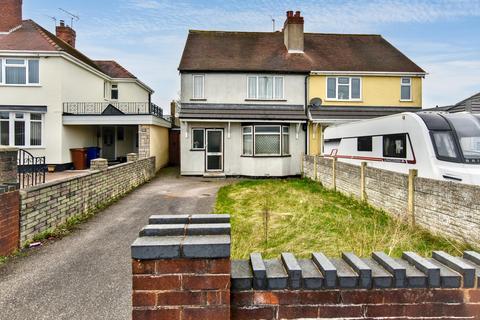 2 bed property, in 357. Pye Green Road, £109,000