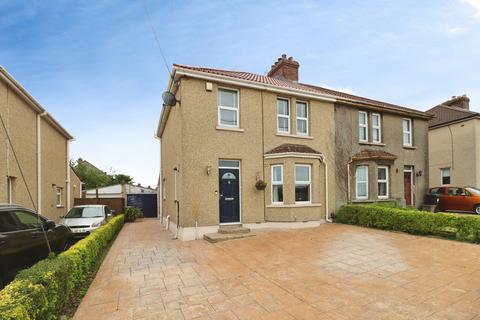 3 bed property, in Sweets Road, £475,000