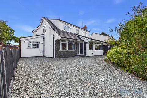 4 bed property, in Marsh Road, £495,000