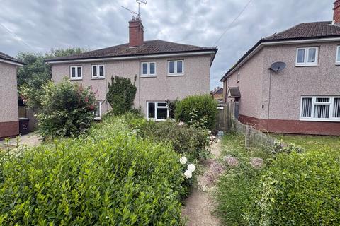 3 bed property, in East View, £239,000