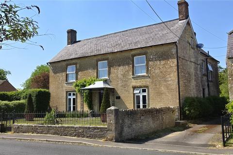 5 bed property, in New Street, £1,295,000