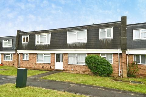 2 bed property, in Trent Road - Greenmeadow, £92,500