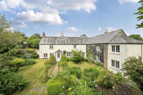 4 bed property, in Penellick, £850,000