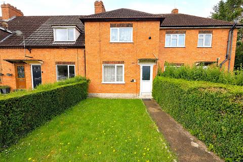 3 bed property, in Upperfield Grove, £170,000
