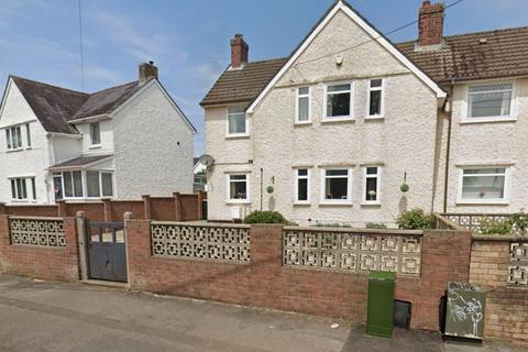 3 bed property, in Rogerstone, £210,000