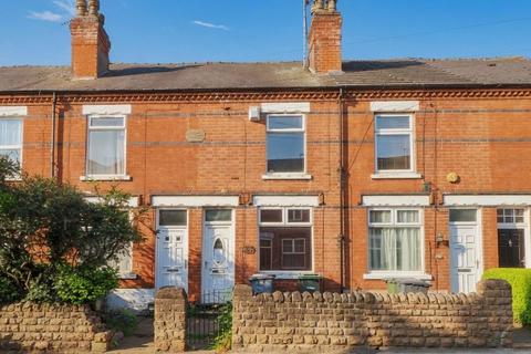 2 bed property, in 127 St. Albans Road, £90,000