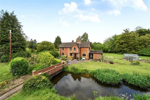 4 bed property, in Drinkstone, £780,000