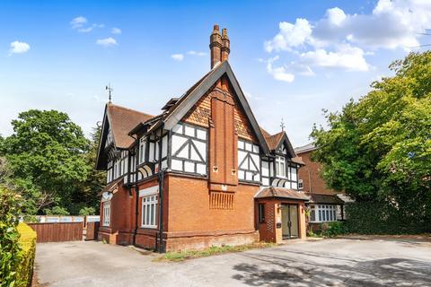 7 bed property, in Winn Road, £1,150,000
