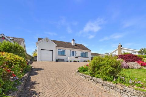 3 bed property, in Mariners, £460,000
