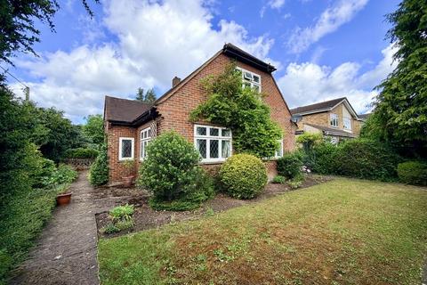 2 bed property, in Goodwin Meadows, £650,000