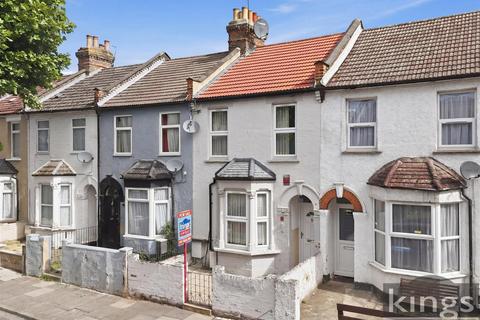 3 bed property, in Southfield Road, £489,995
