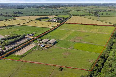 Studio, in Hogshaw, £450,000