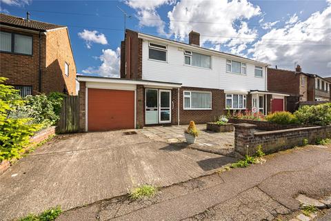 3 bed property, in Princes Street, £325,000