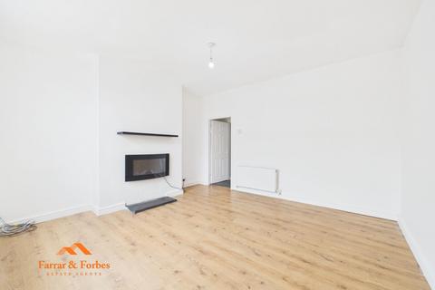 4 bed property, in Varley Street, £110,000