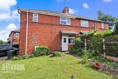 3 bed property, in Philip Road, £130,000