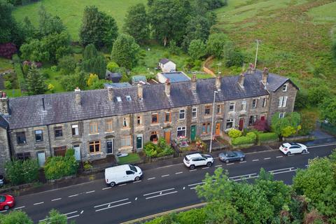2 bed property, in 6 Warrington Terrace, £225,000