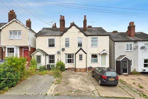 3 bed property, in Tidings Hill, £270,000