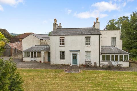 7 bed property, in Wareham Lodge, £850,000