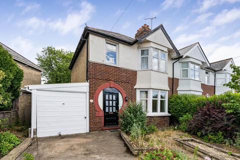 3 bed property, in Church Hill Road, £450,000