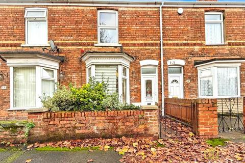 3 bed property, in Rectory Avenue, £65,000