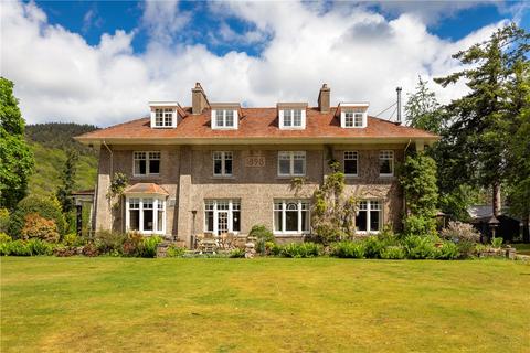 7 bed property, in Balgonie House, £1,250,000