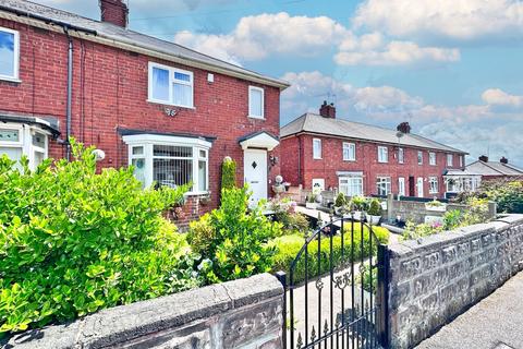 3 bed property, in Poultney Street, £220,000