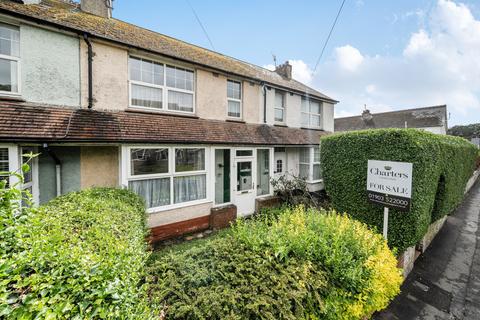 3 bed property, in Hebe Road, £400,000