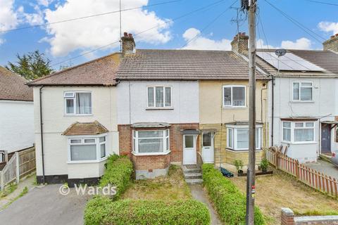 2 bed property, in Dial Road, £240,000