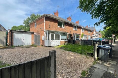 3 bed property, in Carshalton Road, £230,000
