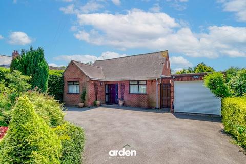 3 bed property, in Alcester Road, £525,000