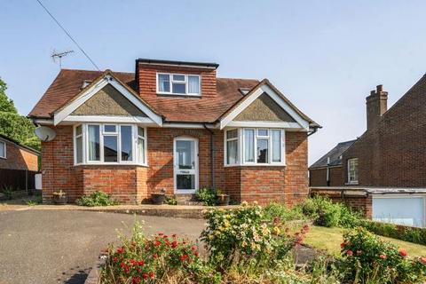4 bed property, in Chesham, £625,000