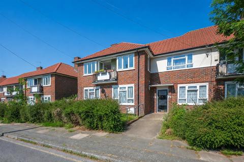 1 bed property, in Bromley Hill, £235,000
