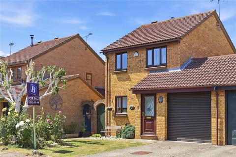 3 bed property, in Beardsley Drive, £475,000