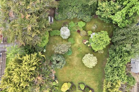 Land, in Overdale Road, £400,000