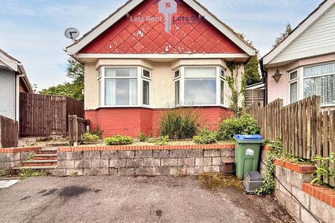 2 bed property, in Onibury Road, £245,000