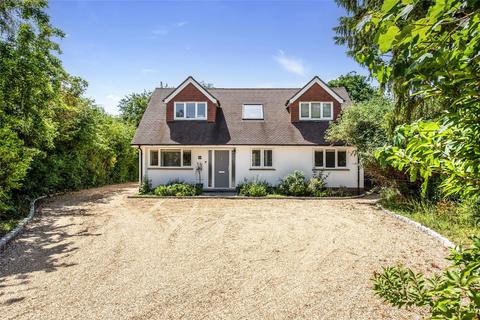 4 bed property, in Elm Grove, £775,000