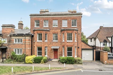 8 bed property, in Windsor Road, £1,500,000