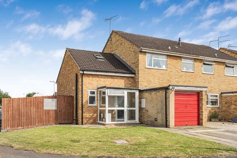 4 bed property, in Windyridge Gardens, £360,000