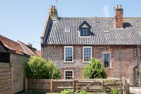 3 bed property, in Staithe Street, £550,000
