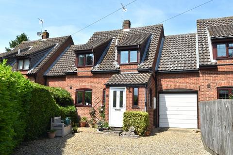 3 bed property, in Chapel Street, £395,000