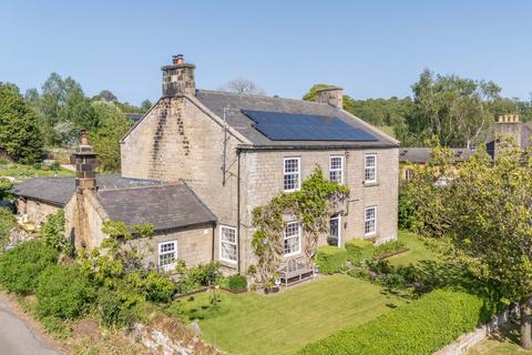 5 bed property, in Otterburn, £550,000