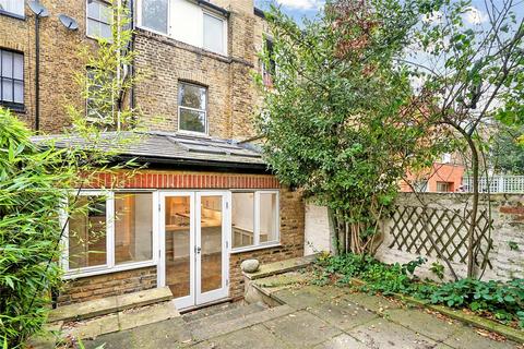 5 bed property, in Petworth Street, £1,495,000