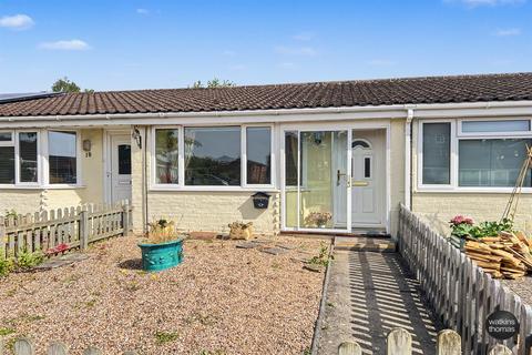 1 bed property, in Brighton Grove, £160,000
