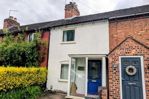 3 bed property, in Lichfield Road, £200,000